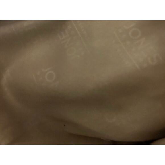 Jones New York White Leather Purse Bone Off White Ivory Leather Pockets Zipper - Picture 11 of 13